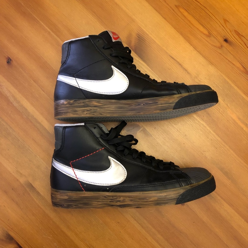 Nike men’s Blazer sneakers
